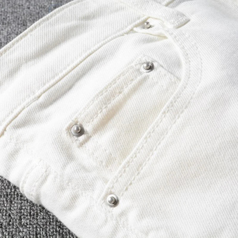 VALIFIED WHITE DIAMONDS SLIM FIT JEANS