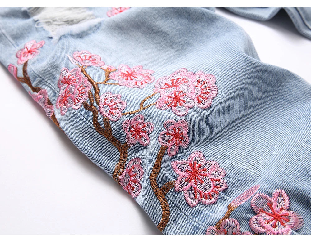 VALIFIED CHARMING FLOWERS FLARED JEANS (Light Edition)